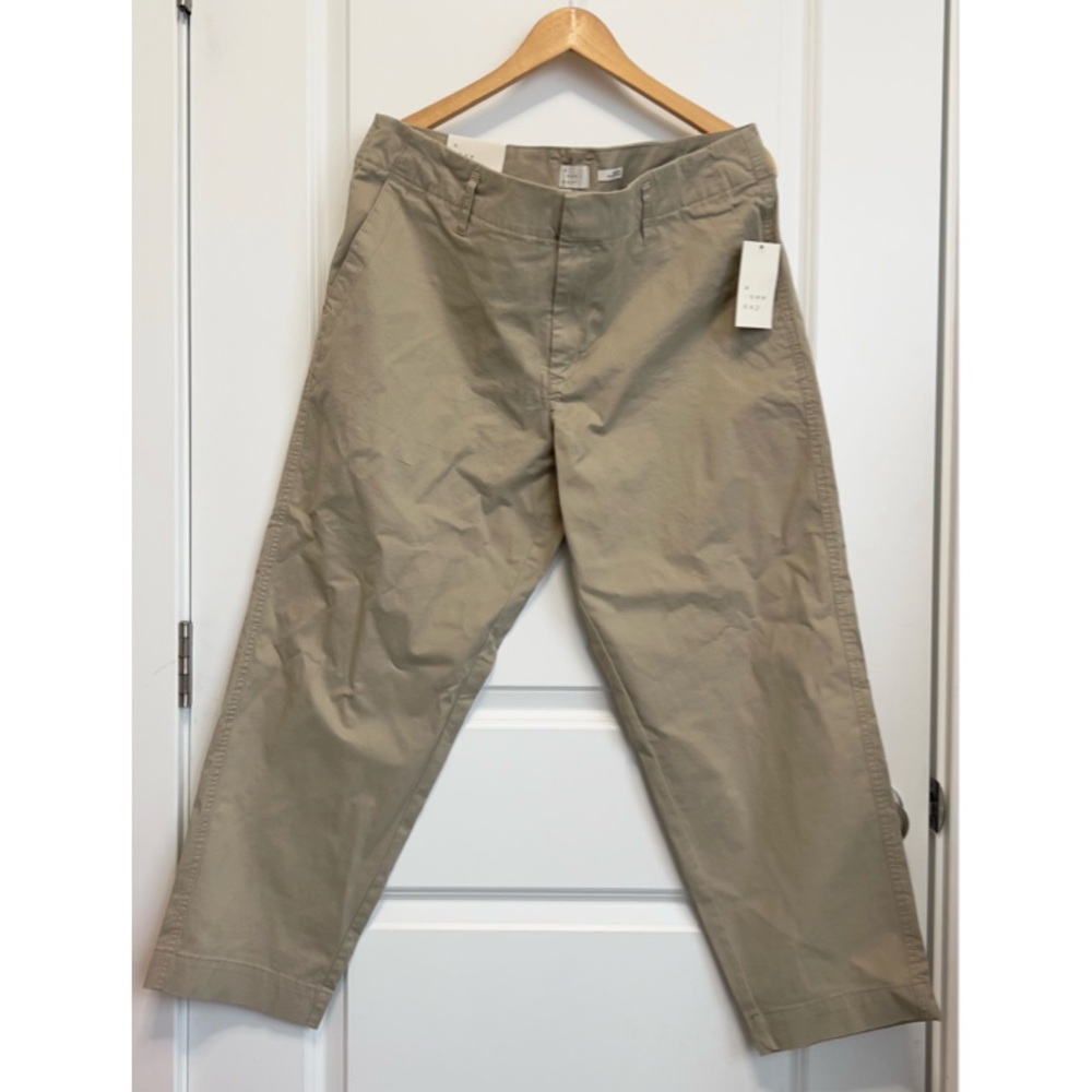 A New Day Women’s Beige High Rise Straight Hip & Thigh Size 14/R Stretch